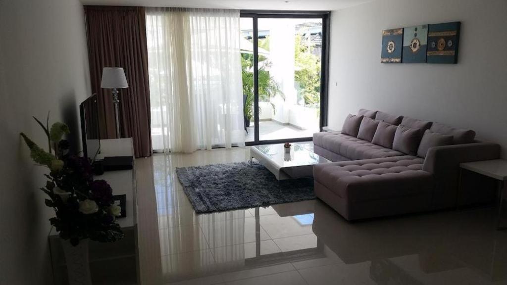 Sansuri Resort Strand Surin Exterior foto